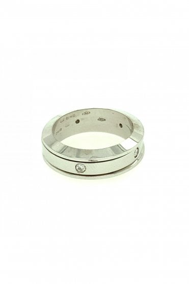 18ct White Gold 3 Band Ring with Diamond Ring