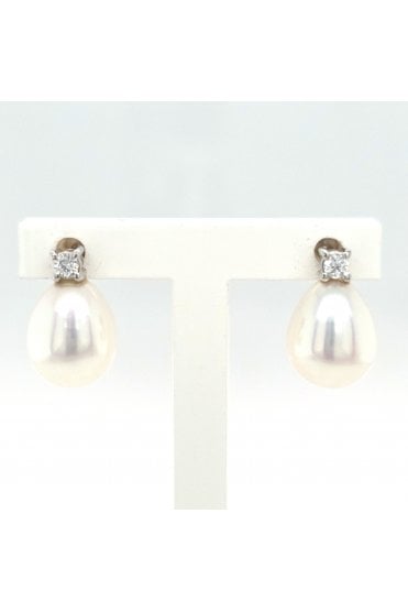 18ct White Gold Akoya Pearl & Diamond Stud Earrings