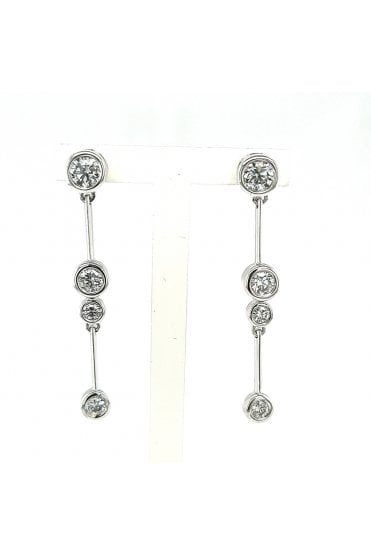18ct White Gold Diamond Drop Earrings 18ct White Gold Rub-over Set