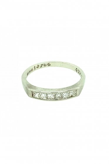 18ct White Gold Diamond Half Eternity Ring Princess Cut 0.12ct