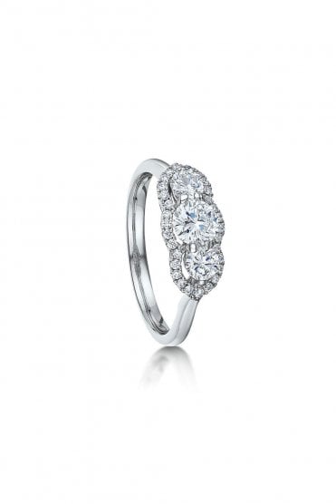 18ct White Gold Diamond Ring Round Brilliant Claw Set