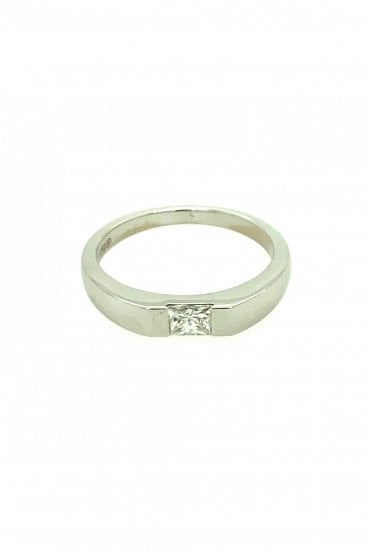 18ct White Gold Diamond Ring Tension Set 0.25ct Princess Cut