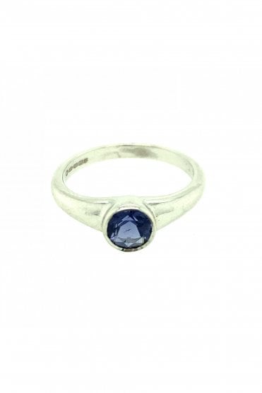 18ct White Gold Iolite Ring