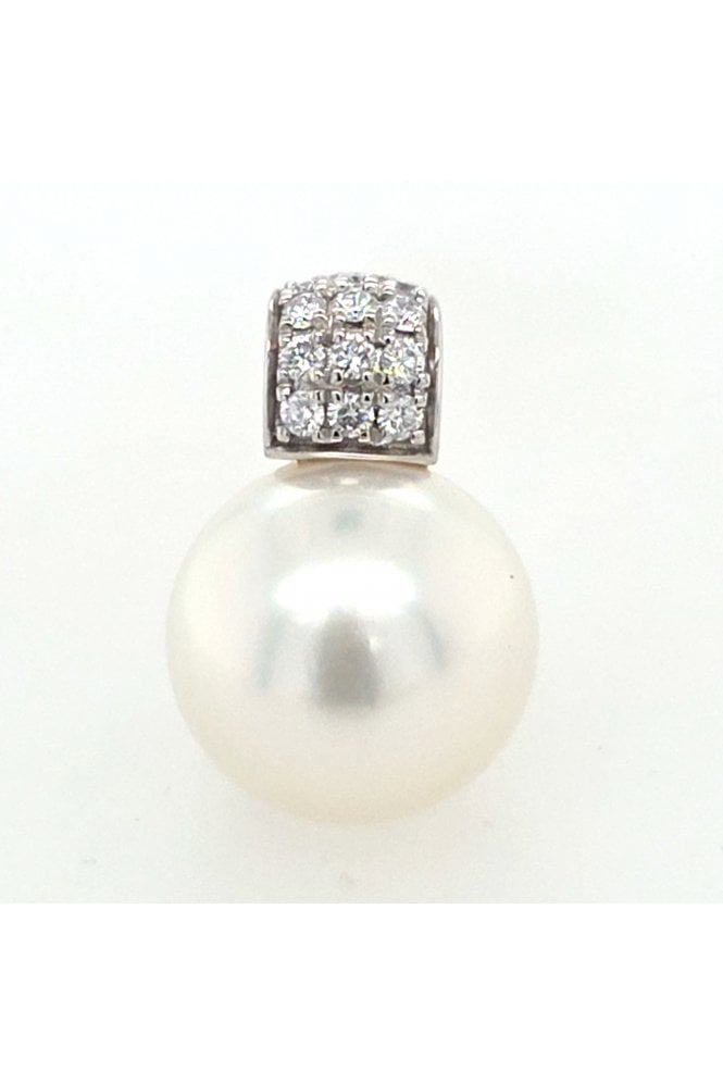 18ct White Gold South Sea Pearl & Diamond Pendant Diamond 18ct White Gold Pavé Set