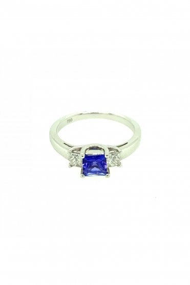 18ct White Gold Tanzanite & Diamond Ring Claw Set Princess Cut