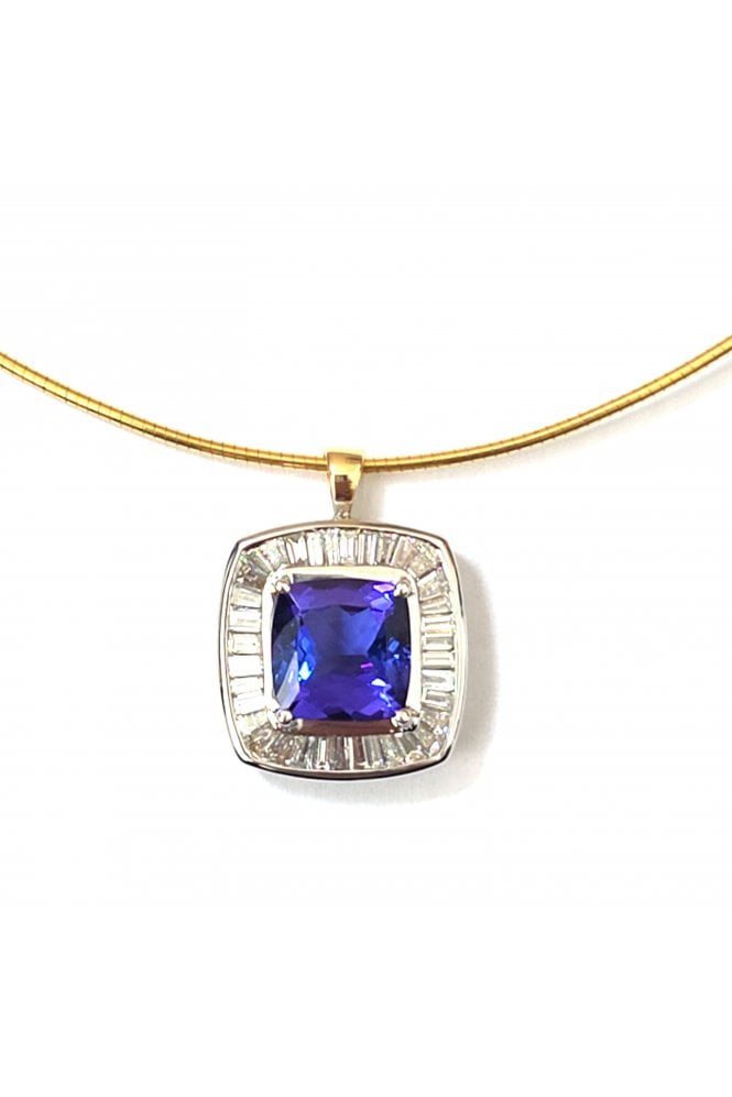 18ct White Gold Tanzanite Pendant 18ct Yellow Gold Bail & Collar