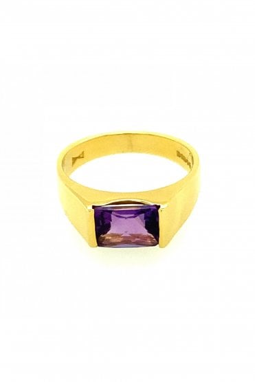 18ct Yellow Gold Oblong Amythyst Ring