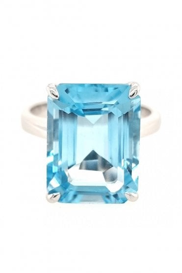 9ct White Gold Blue Topaz Ring 9ct White Gold Claw Set