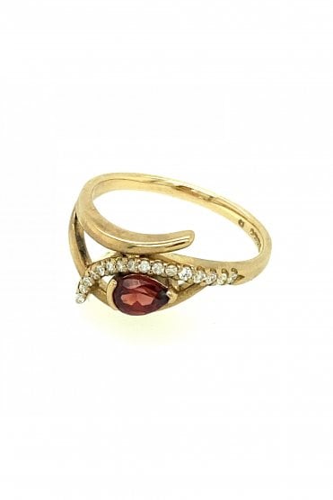 9ct Yellow Gold Garnet & Diamond Ring Garnet 0.20ct Pear Cut