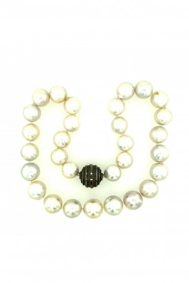 Fresh Water White Pearl Strand Necklace Black Rhodium Bayonette Clasp