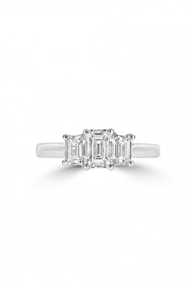 Platinum 3 Stone Diamond Ring  Platinum Claw Set