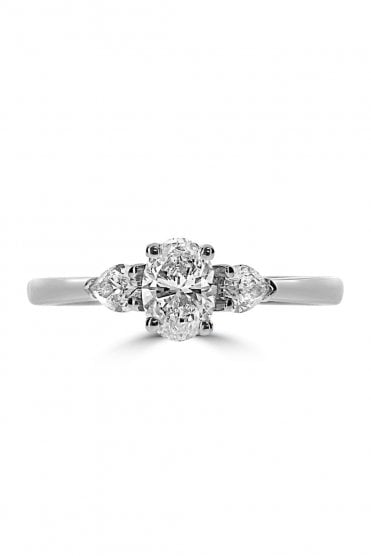 Platinum 3 Stone Diamond Ring Platinum Claw Set