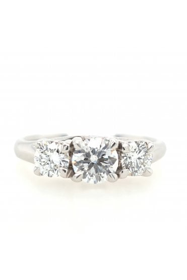 Platinum 3 Stone Diamond Ring Platinum Claw Set