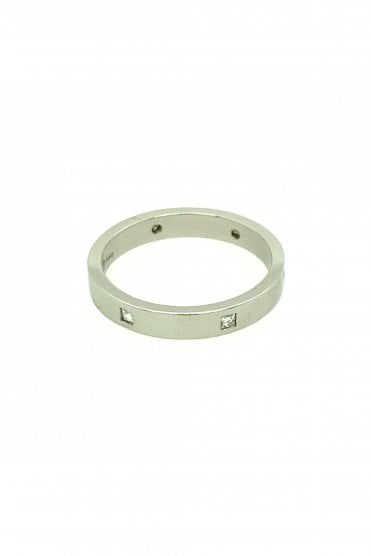 Platinum Scattered Diamond Set 4mm Band Platinum Rubover Set Diamond Cut Princess Diamond Total Weight 0.14ct Colour G Clarity Vs Ring Size M.5