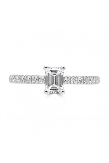 Platinum Single Stone & Shoulder Diamond Ring Platinum Claw Set