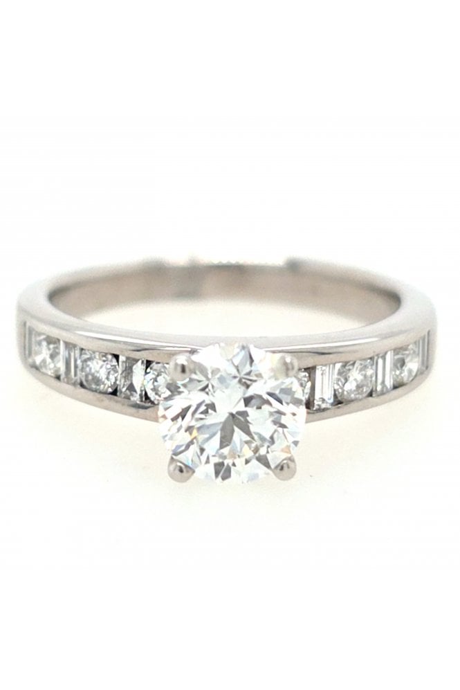 Preloved 18ct White Gold Diamond Ring Rhodium Plated