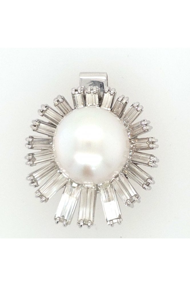 Preloved 18ct White Gold South Sea Pearl & Diamond Pendant