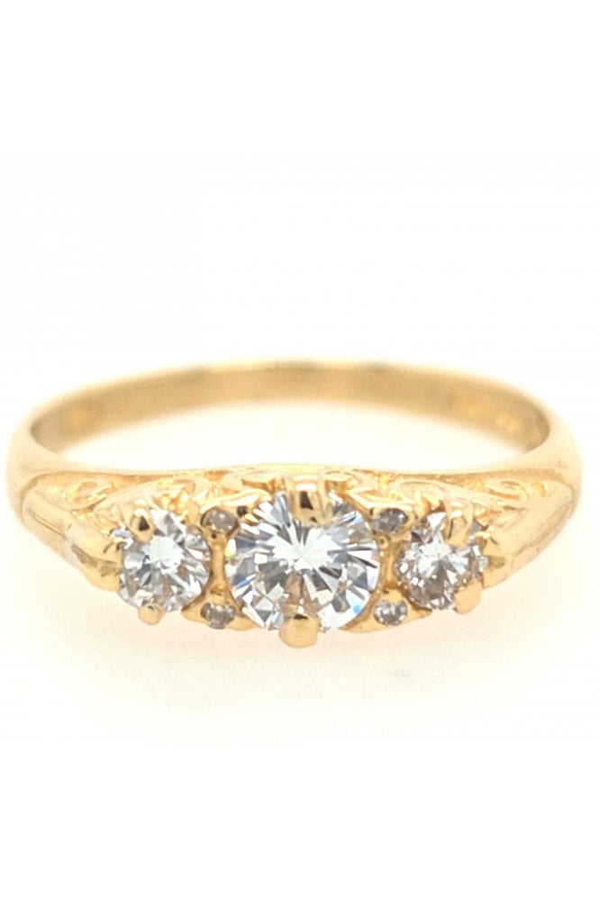 Preloved 18ct Yellow Gold Carved Head Gypsy Style Diamond Ring