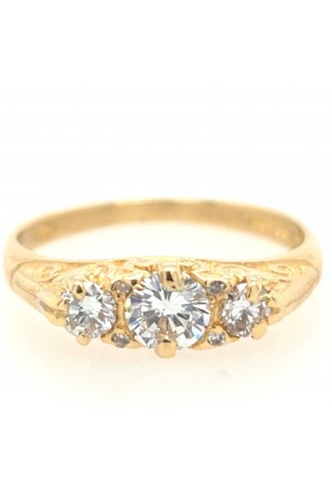 Preloved 18ct Yellow Gold Carved Head Gypsy Style Diamond Ring