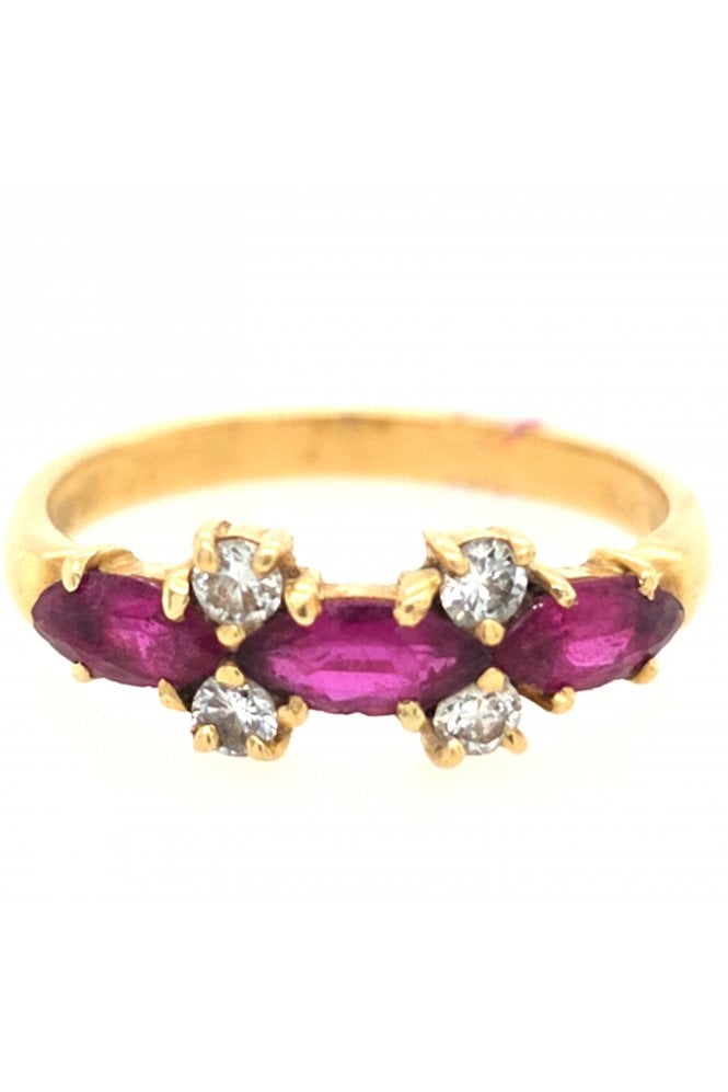 Preloved 18ct Yellow Gold Ruby and Diamond Ring 18ct Yellow Gold Claw Set