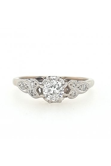  Preloved 9ct White Gold & Platinum Ring Platinum Claw Set