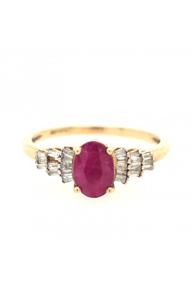 Preloved 9ct Yellow/White Gold Ruby and Diamond Ring 9ct Yellow/White Gold Claw Set