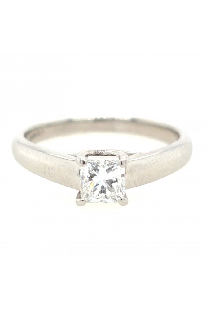 Preloved Platinum Diamond Ring Platinum Claw Set