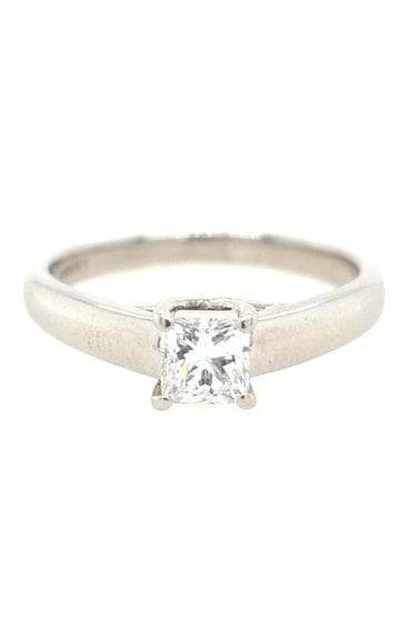 Preloved Platinum Diamond Ring Platinum Claw Set