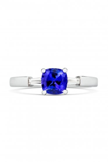 Tanzanite & Diamond 18ct White Gold Ring  RW-1140-TZ
